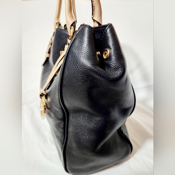 Michael Kors Jet Set Saffiano Shoulder Tote Bag Black - Picture 9 of 14